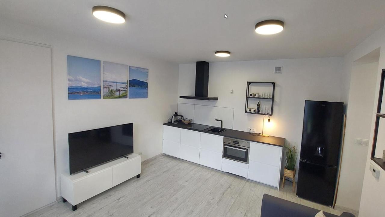Laguna24 Jezioro Zywieckie Klimatyzowany Apartament 40 M2 Zarzecze  Eksteriør bilde